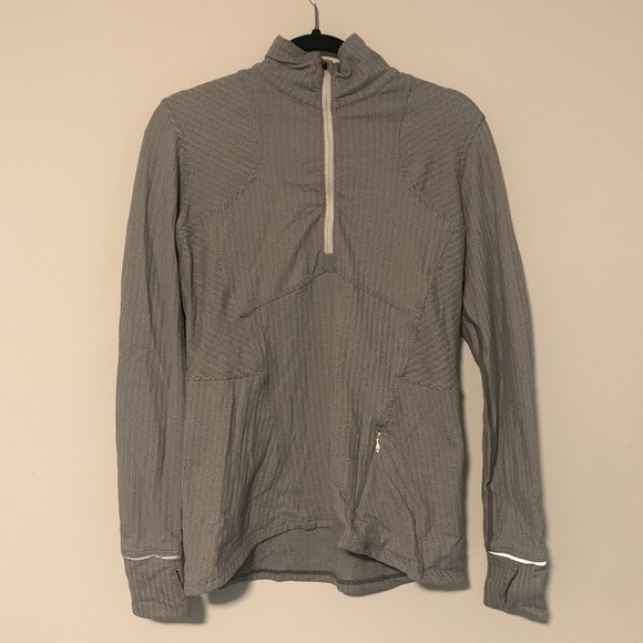 Lululemon mid layer - Picture 2 of 8